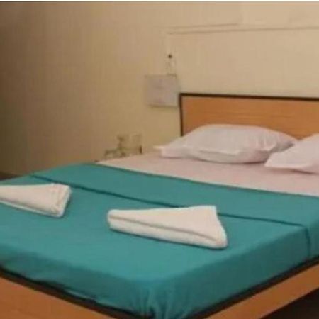 Hotel Chandrawali By Wb Inn Ballia Ngoại thất bức ảnh