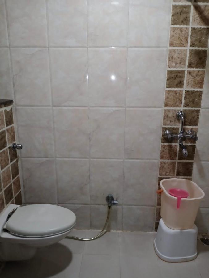 Hotel Chandrawali By Wb Inn Ballia Ngoại thất bức ảnh