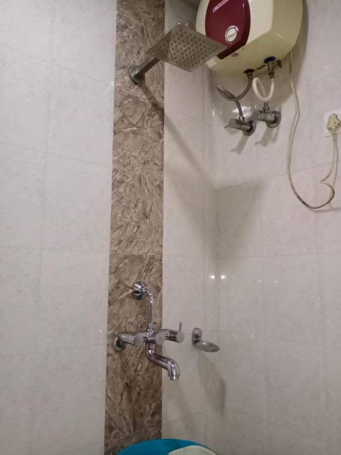 Hotel Chandrawali By Wb Inn Ballia Ngoại thất bức ảnh
