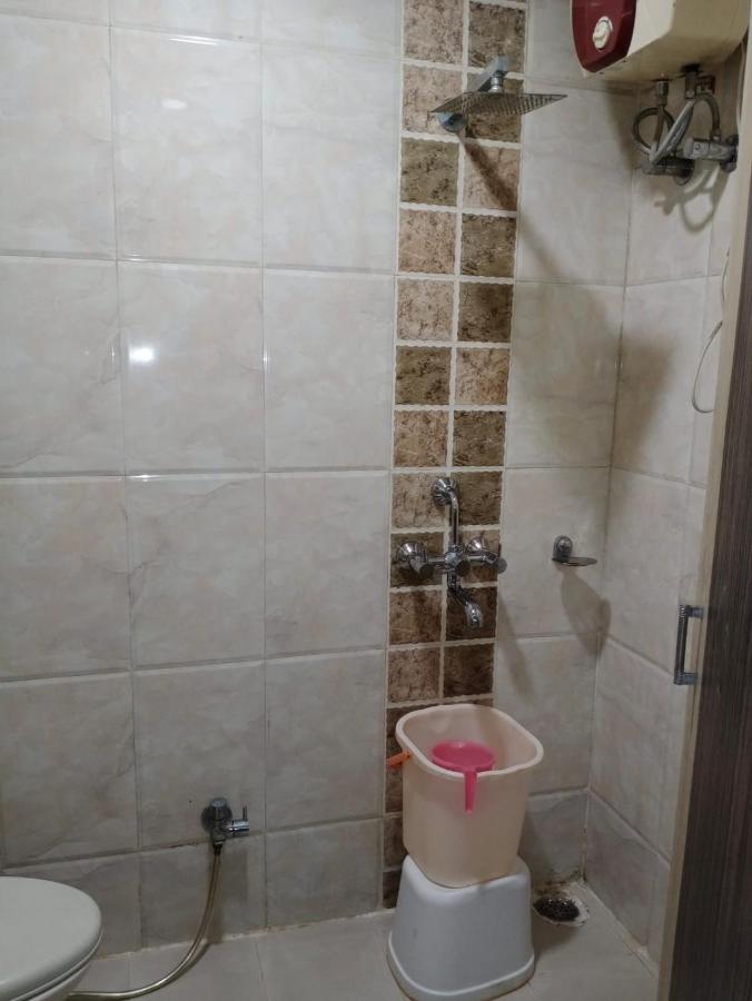 Hotel Chandrawali By Wb Inn Ballia Ngoại thất bức ảnh