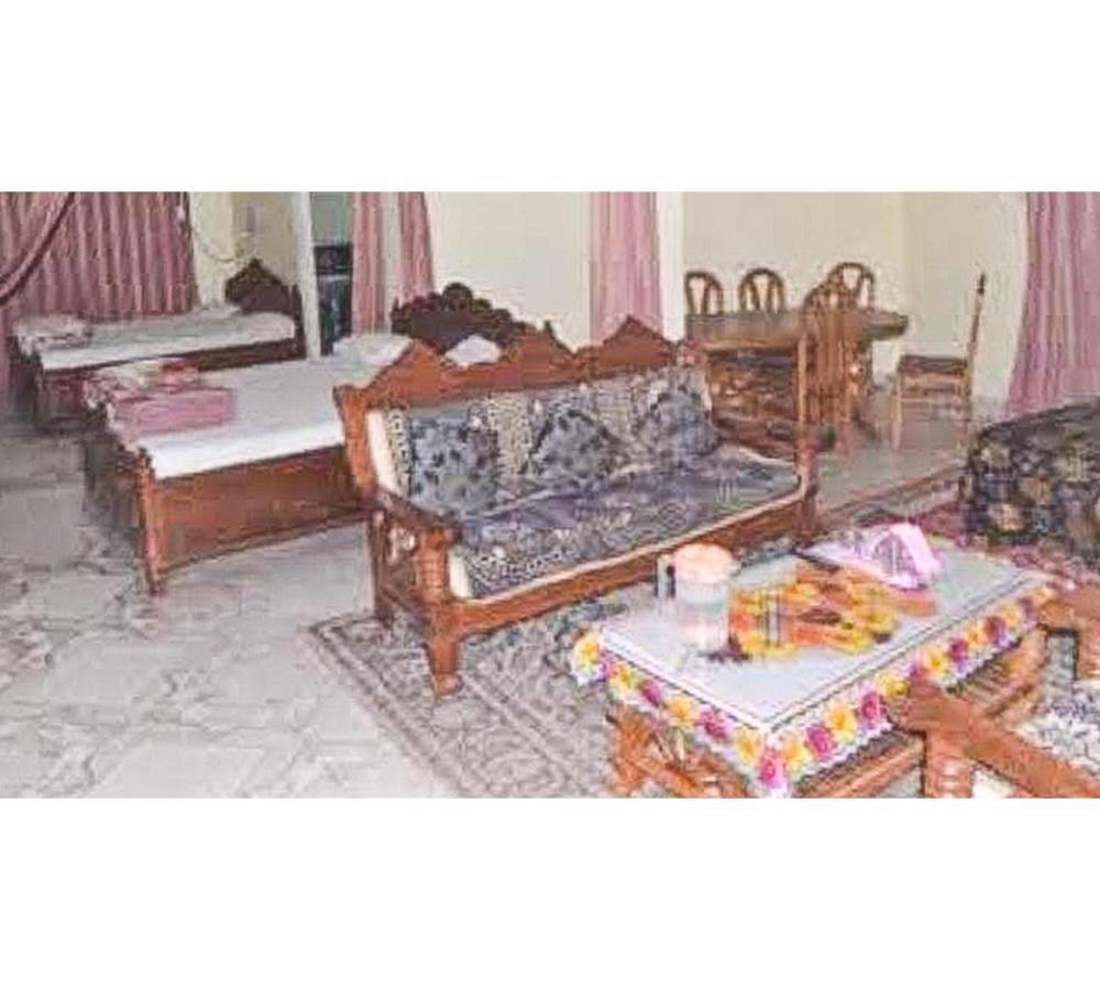 Hotel Chandrawali By Wb Inn Ballia Ngoại thất bức ảnh