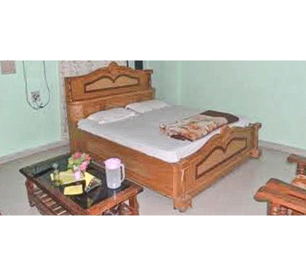 Hotel Chandrawali By Wb Inn Ballia Ngoại thất bức ảnh