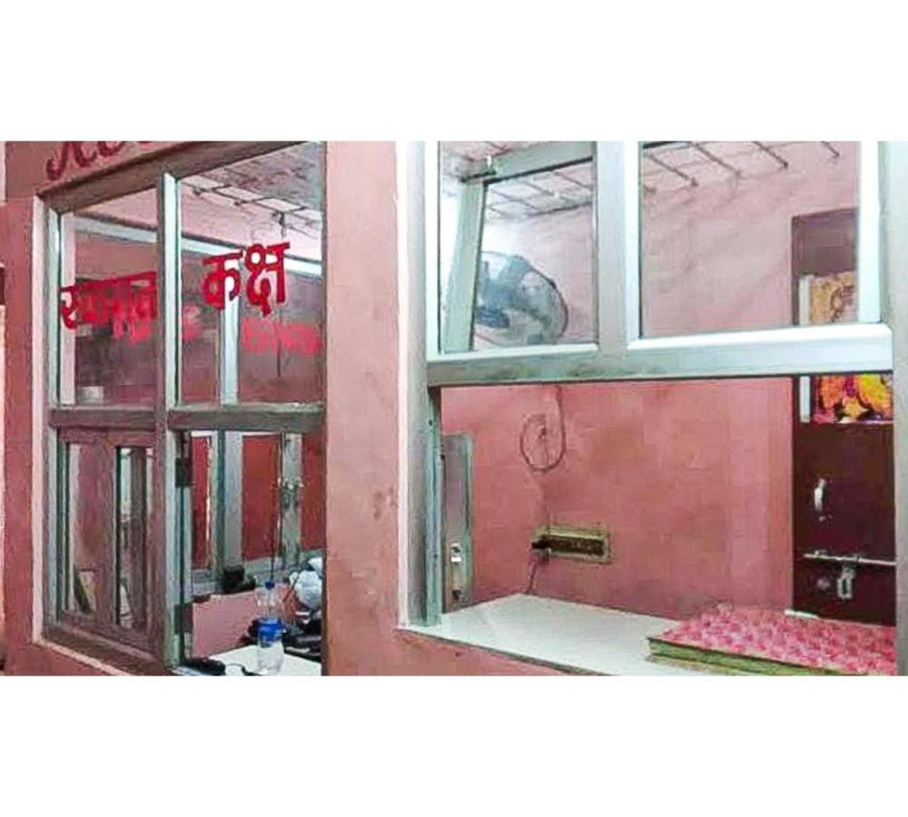 Hotel Chandrawali By Wb Inn Ballia Ngoại thất bức ảnh